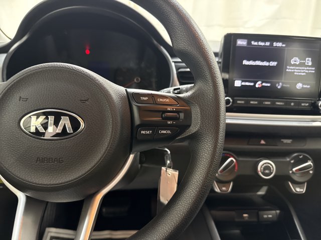 Certified 2021 Kia Rio S FWD image 18