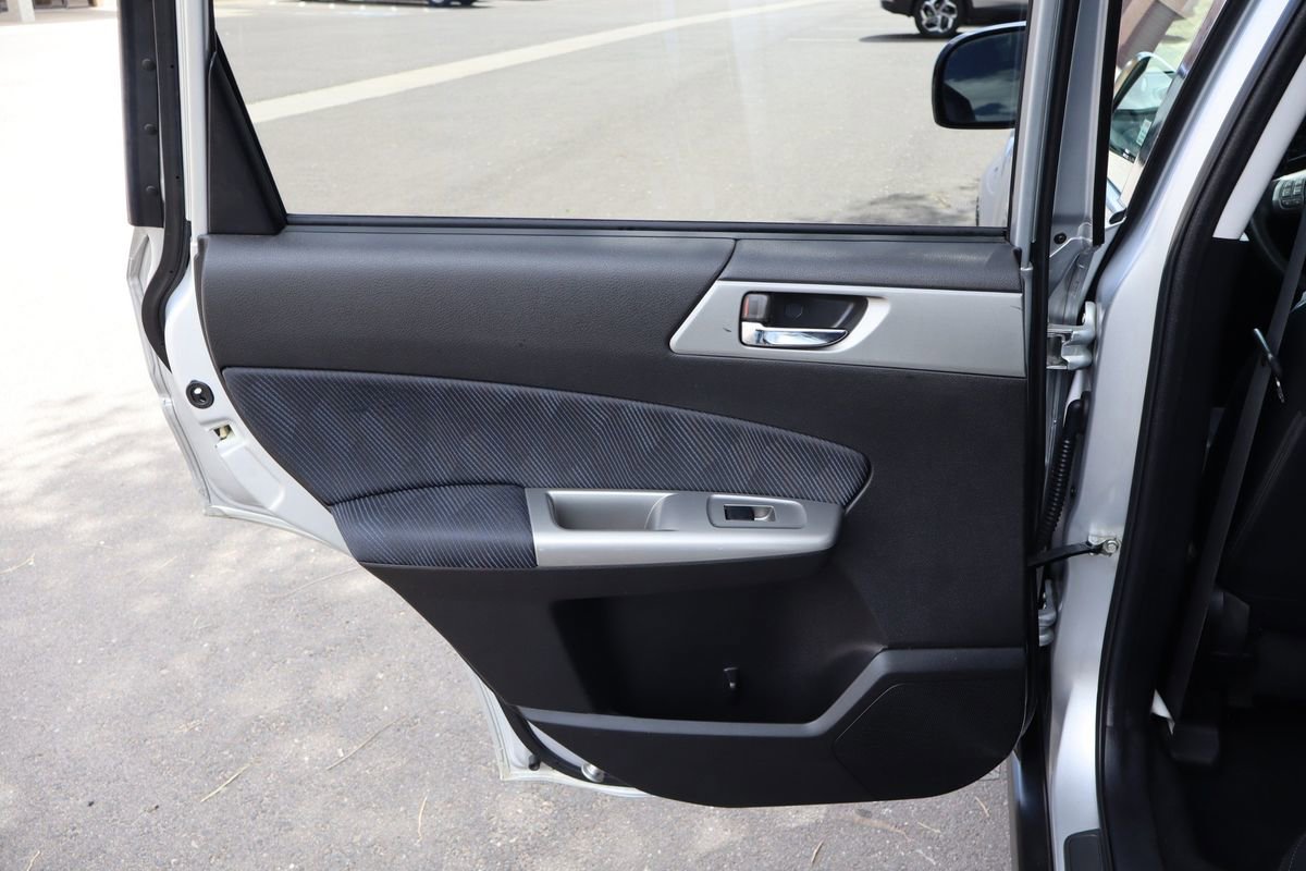 Used 2010 Subaru Forester 2.5X Premium AWD/4WD image 24