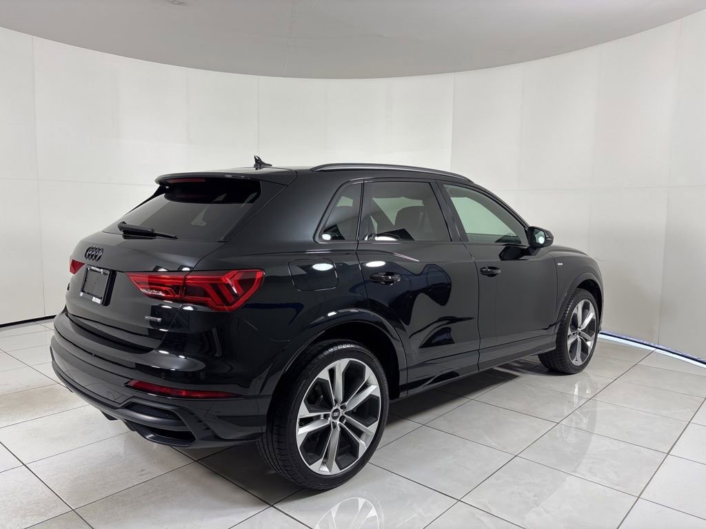 Used 2021 Audi Q3 2.0T Premium Plus w/ Premium Plus Package image 5
