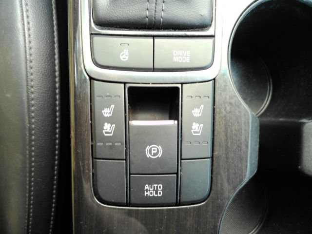 Used 2020 Kia Optima Premium FWD image 12