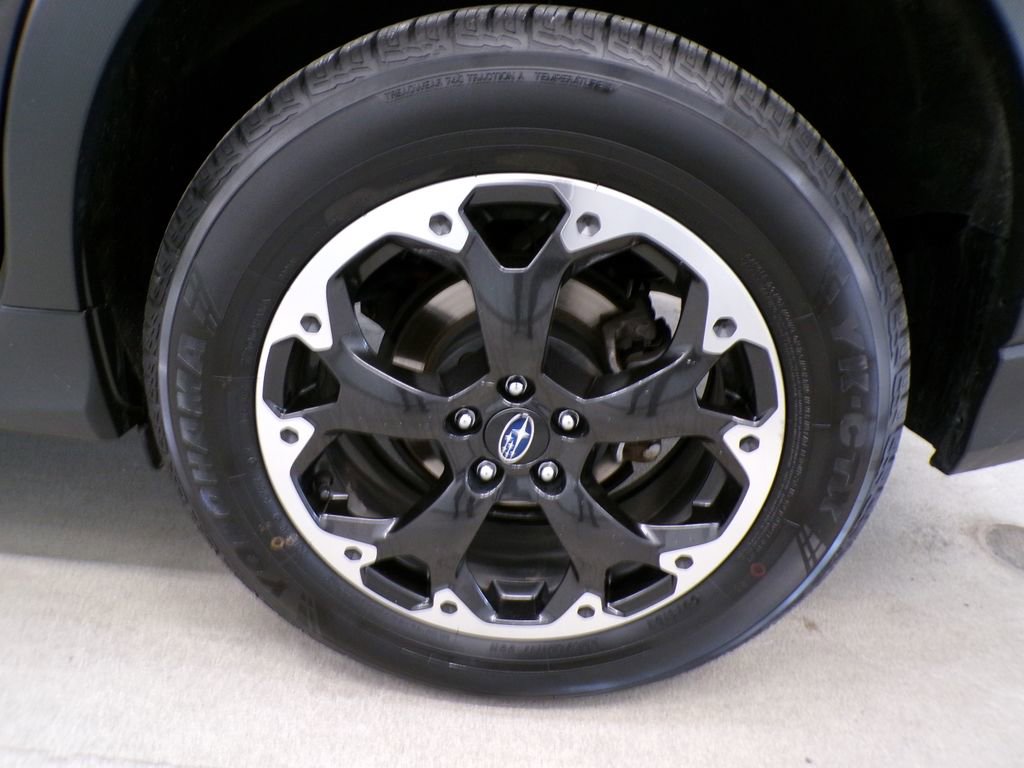 Used 2023 Subaru Crosstrek 2.0i Premium AWD/4WD image 9