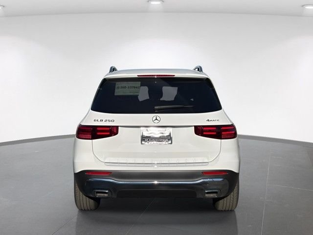 New 2026 Mercedes-Benz GLB 250 4MATIC image 6