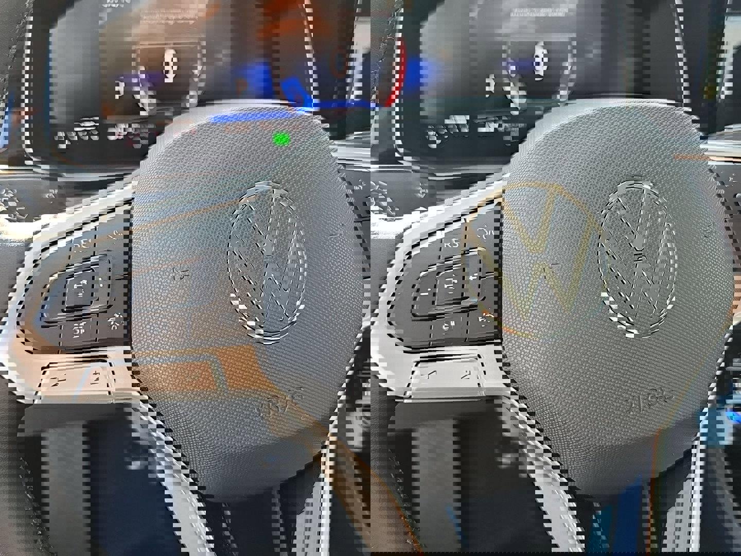 Used 2025 Volkswagen Jetta SE image 21