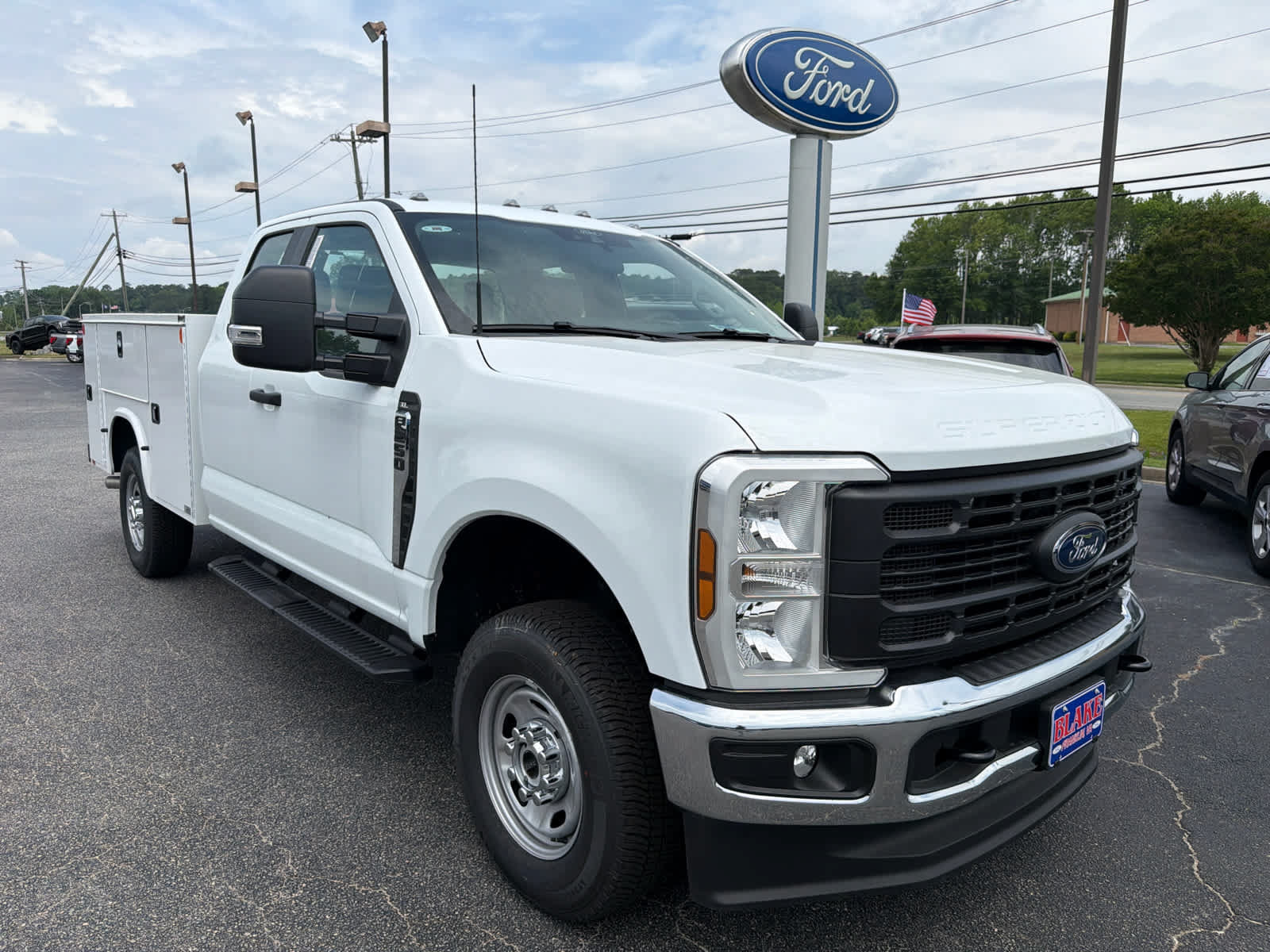 New 2025 Ford F250 XL w/ FX4 Off-Road Package AWD/4WD image 1