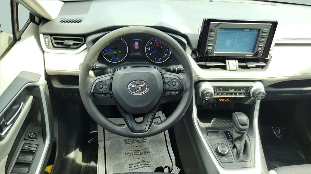 Used 2020 Toyota RAV4 XLE AWD/4WD image 14