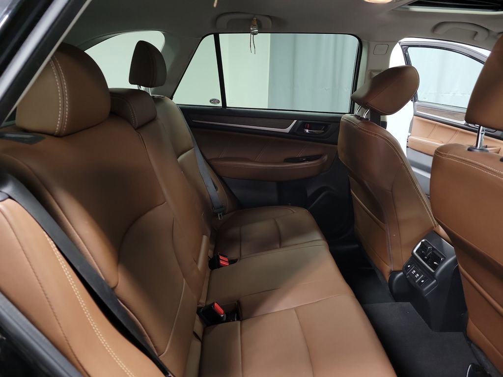 Used 2019 Subaru Outback 2.5i Touring w/ Popular Package #3A image 22