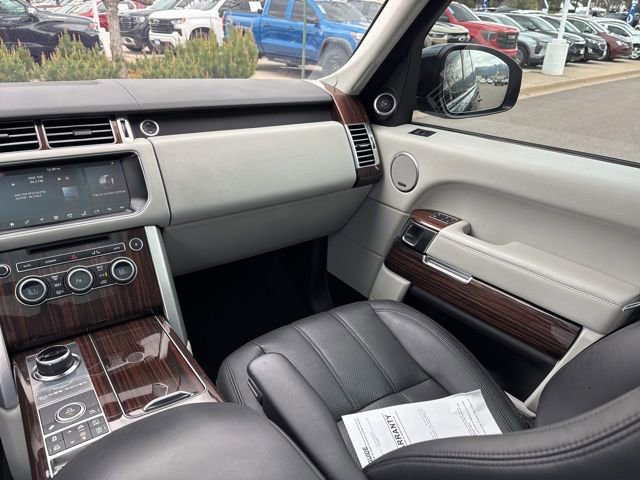 Used 2017 Land Rover Range Rover Supercharged AWD/4WD image 22