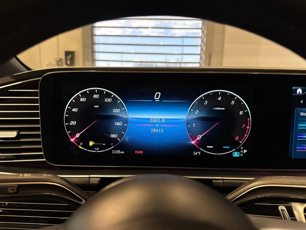 Used 2024 Mercedes-Benz GLS 580 4MATIC image 19