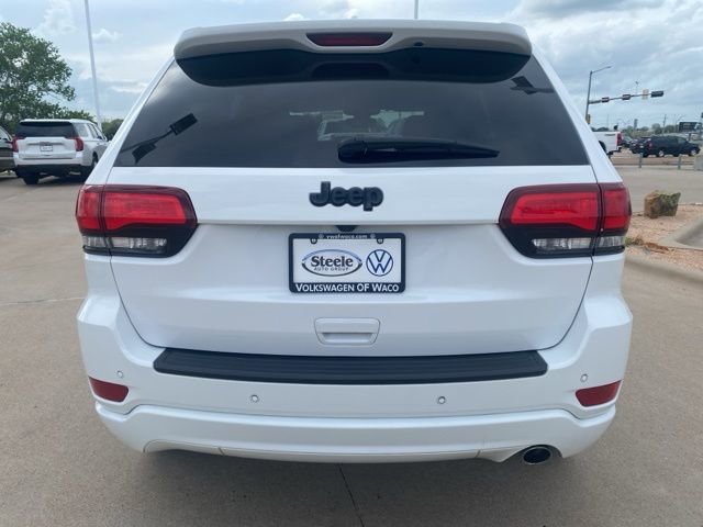 Used 2019 Jeep Grand Cherokee Altitude image 5