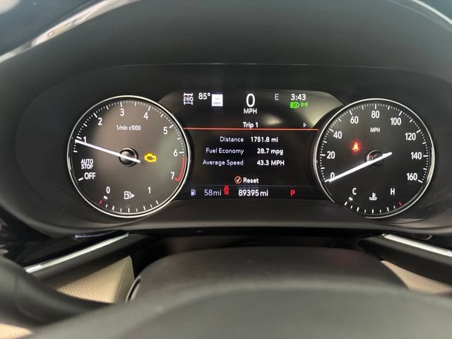 Used 2022 Buick Envision Avenir w/ Technology Package II AWD/4WD image 3