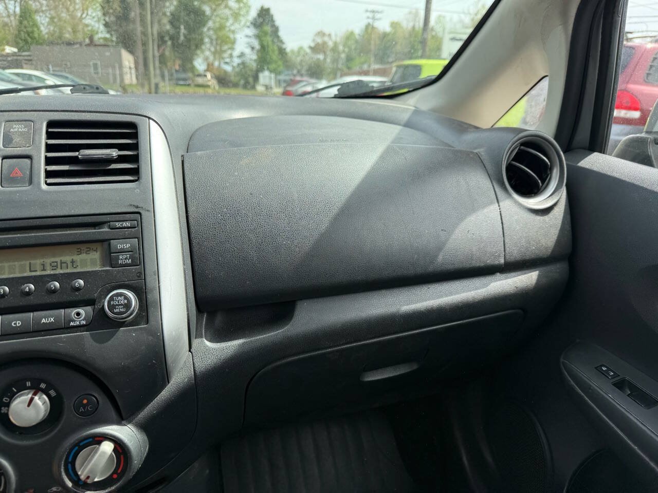 Used 2014 Nissan Versa Note SV FWD image 26