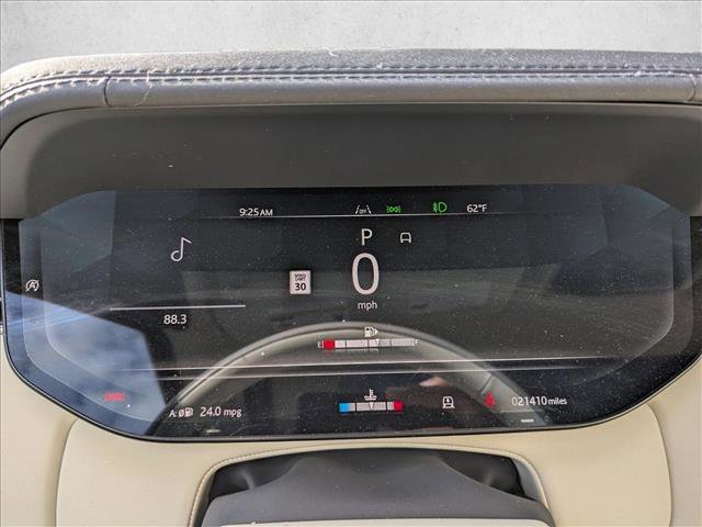 Used 2024 Land Rover Range Rover SE image 17