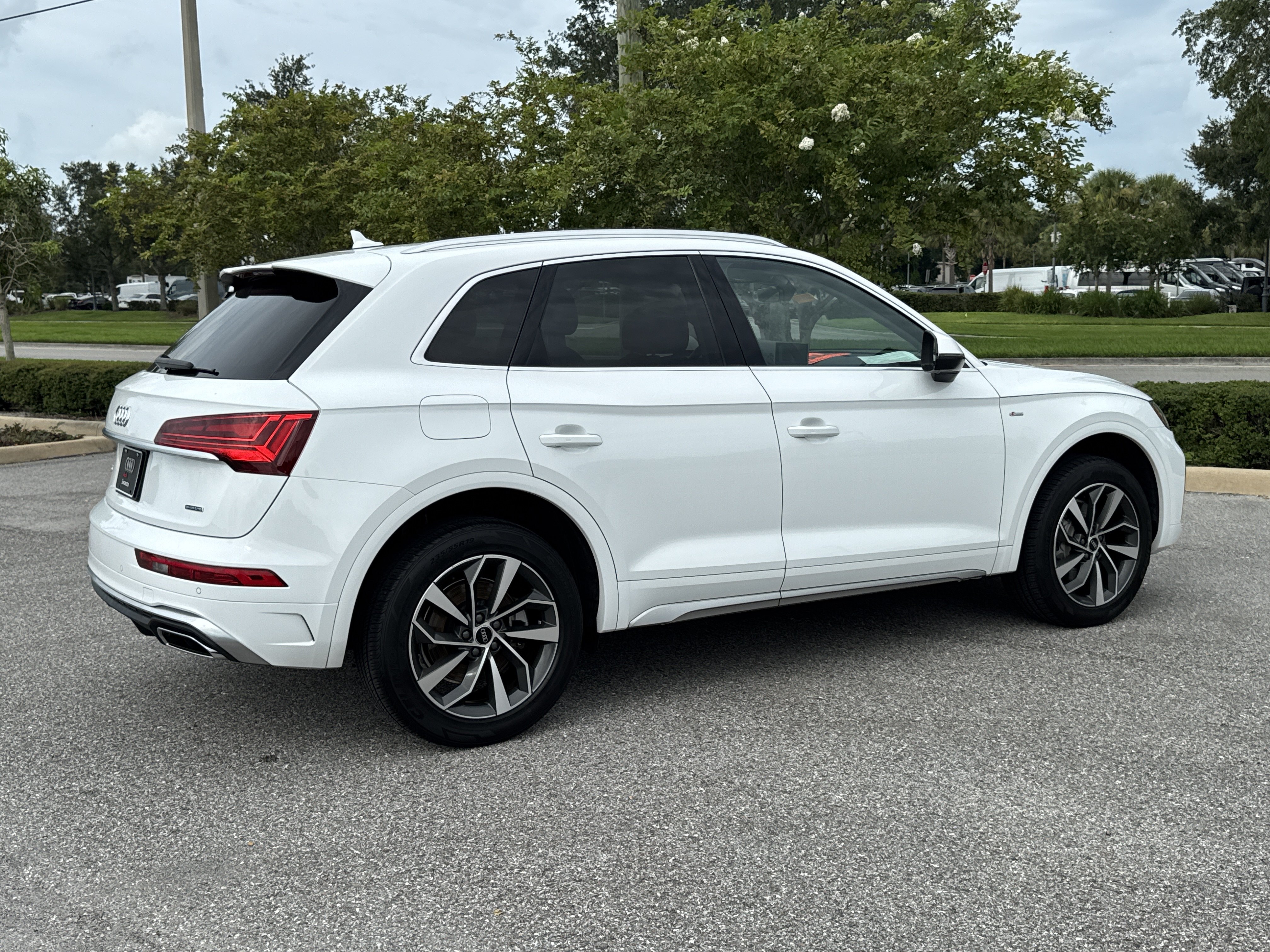 Used 2024 Audi Q5 2.0T Premium Plus AWD/4WD image 4