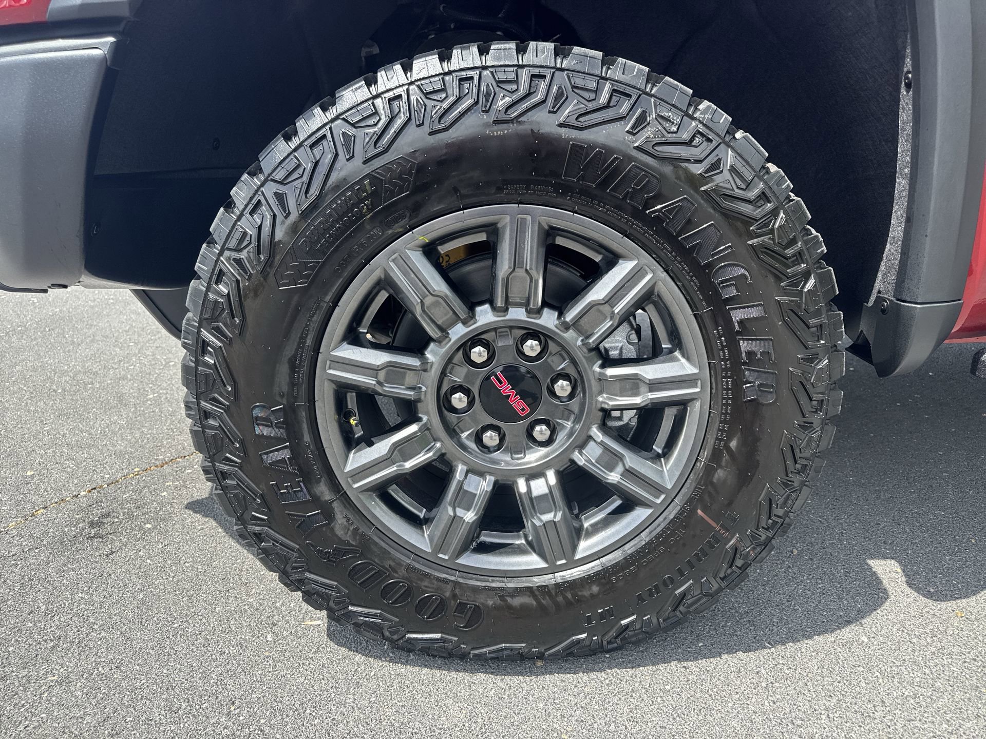 New 2026 GMC Sierra 1500 AT4X AWD/4WD image 19