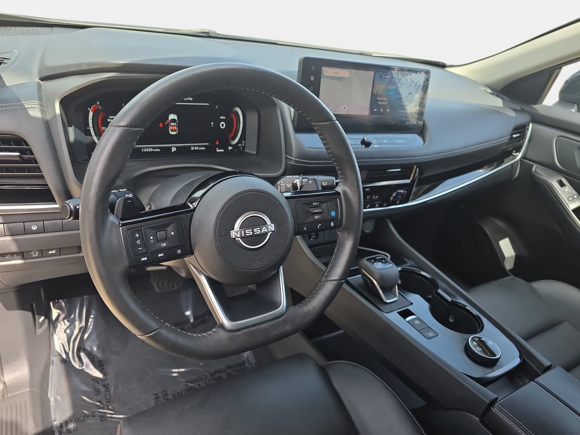 Used 2024 Nissan Rogue SL w/ SL Premium Package AWD/4WD image 16