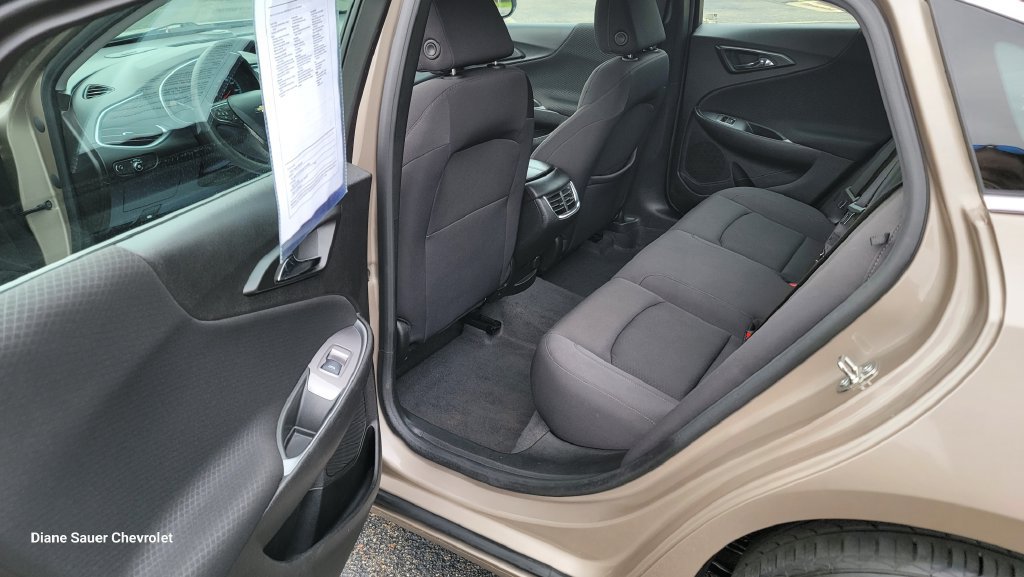 Used 2023 Chevrolet Malibu LT FWD image 25