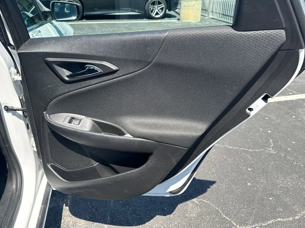 Used 2024 Chevrolet Malibu LT image 17