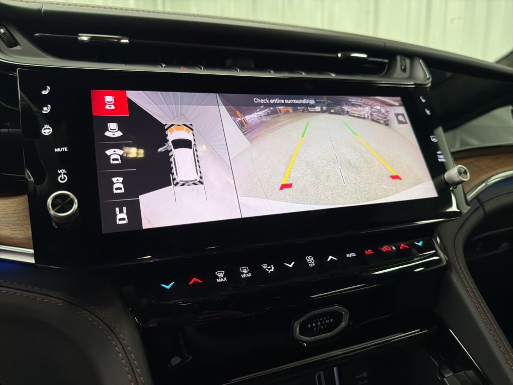 New 2026 Jeep Grand Cherokee Summit image 23