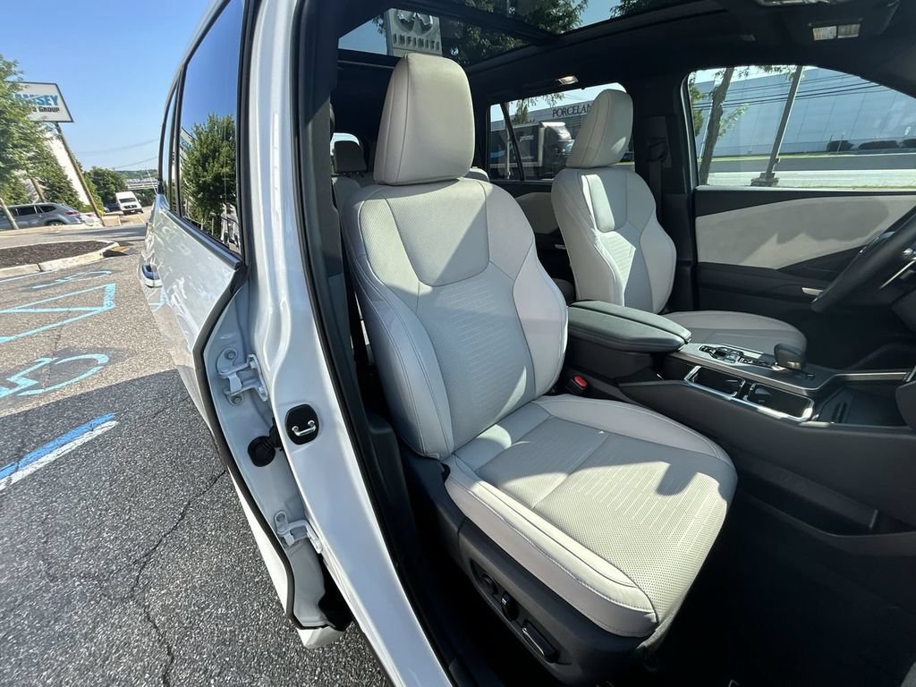 Used 2026 Lexus TX 350 AWD w/ Technology Package image 26