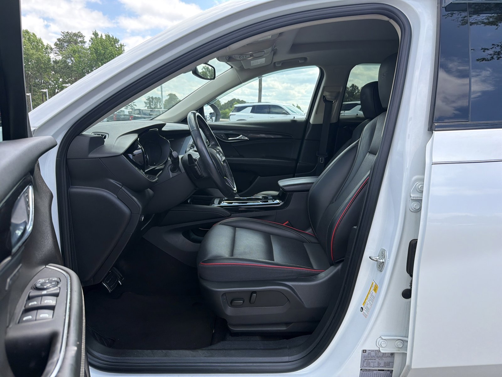 Used 2023 Buick Envision Essence w/ Sport Touring Package FWD image 16