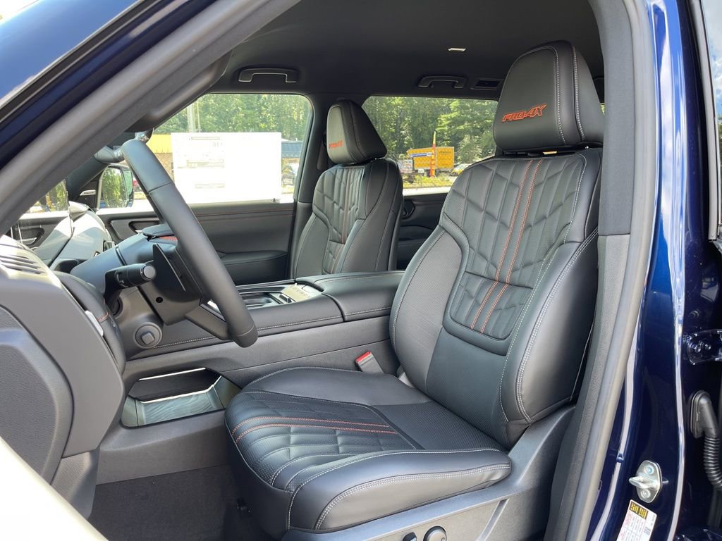 New 2025 Nissan Armada PRO-4X image 17