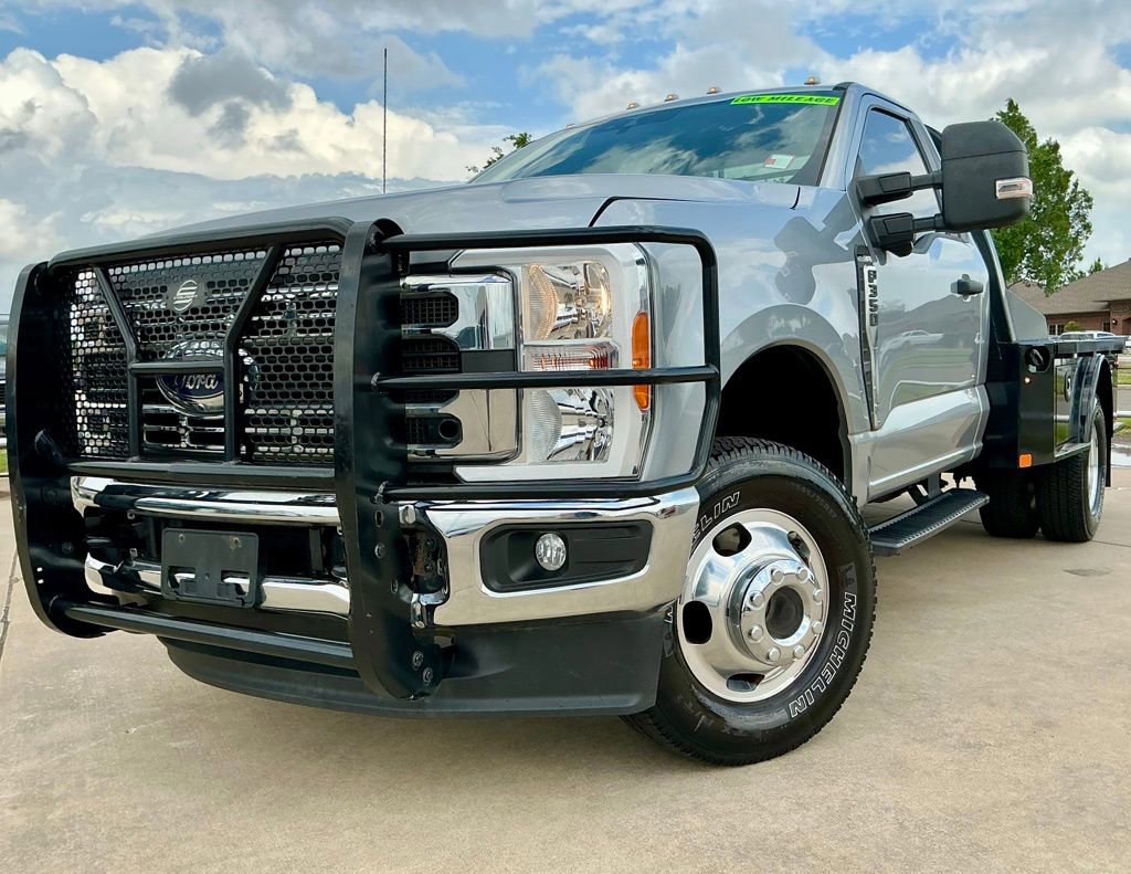 Used 2023 Ford F350 XLT w/ 360-Degree Camera Package image 3