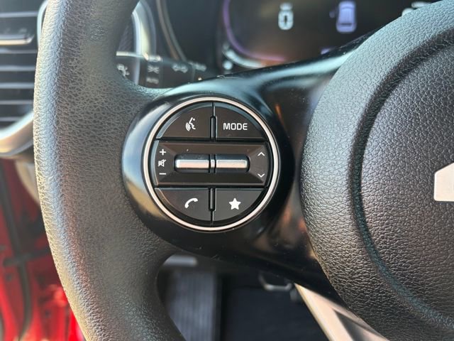 Used 2023 Kia Soul LX w/ LX Technology Package image 13
