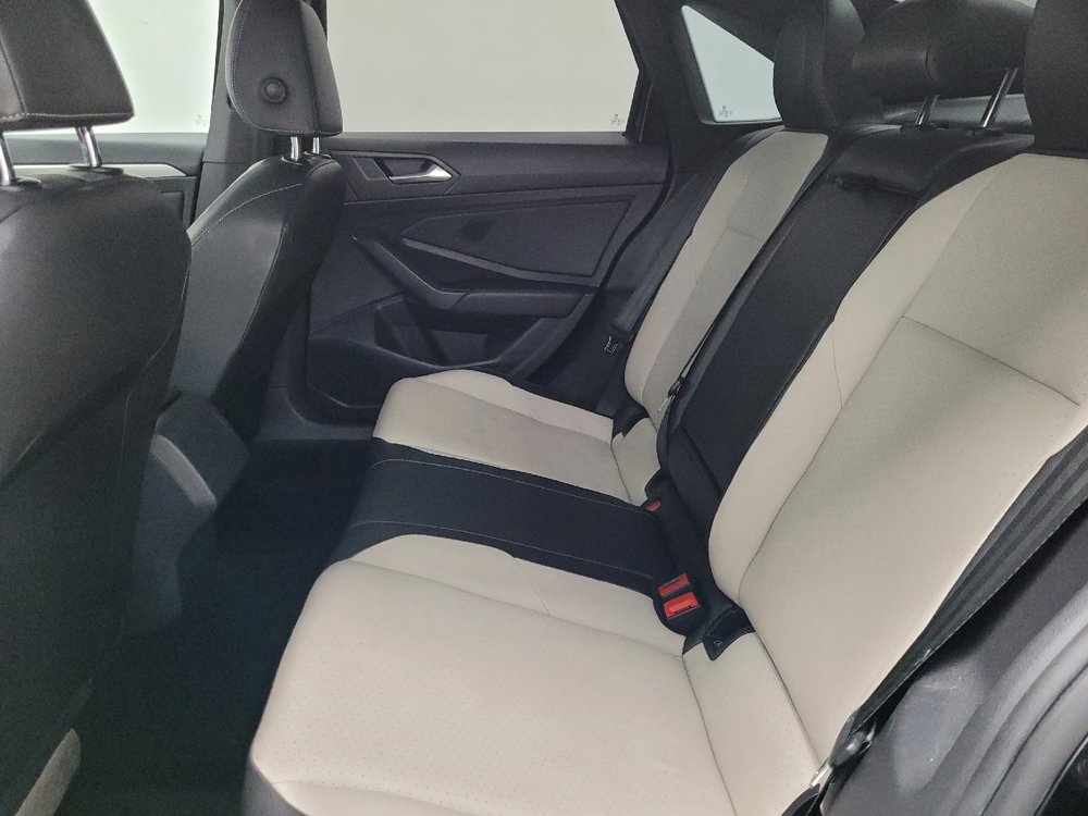 Used 2019 Volkswagen Jetta R-Line FWD image 18