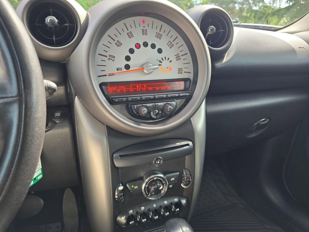 Used 2012 MINI Cooper Countryman FWD image 18