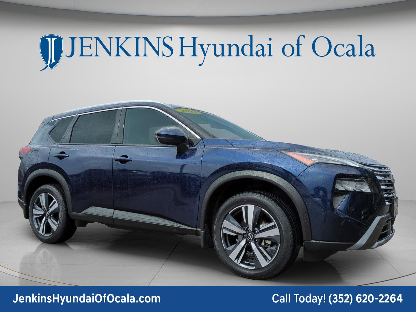 Used 2024 Nissan Rogue SL