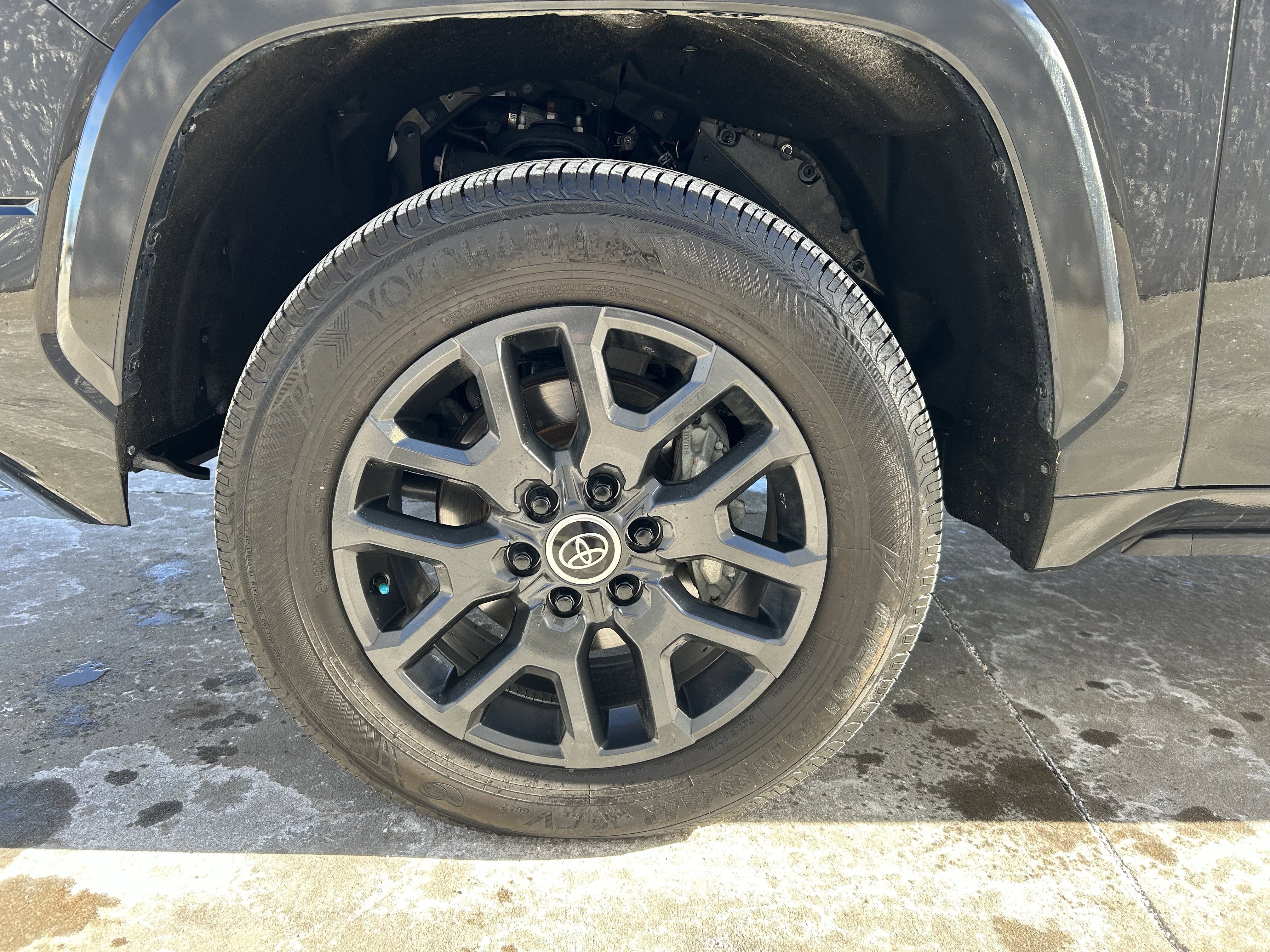 Used 2024 Toyota Tundra Platinum image 13