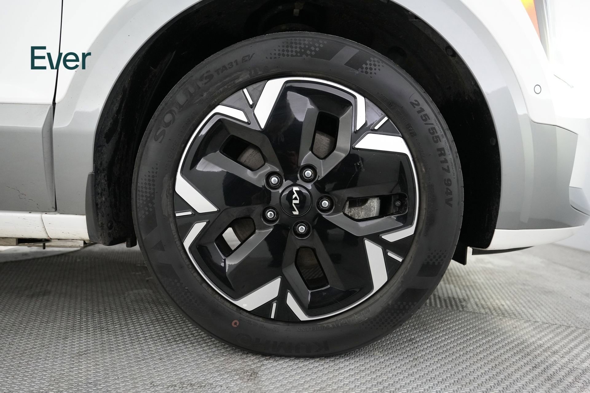 Used 2024 Kia Niro Wave w/ Wave Preserve Package image 19