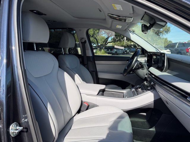 Used 2025 Hyundai Palisade SEL image 17