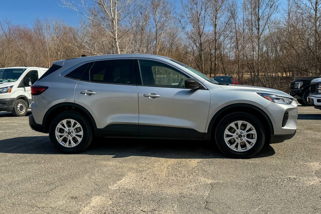 Certified 2023 Ford Escape Active image 2