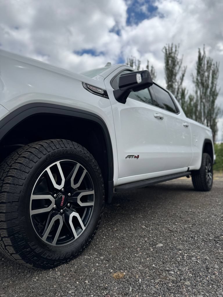 Used 2022 GMC Sierra 1500 AT4 w/ AT4 Premium Package AWD/4WD image 58