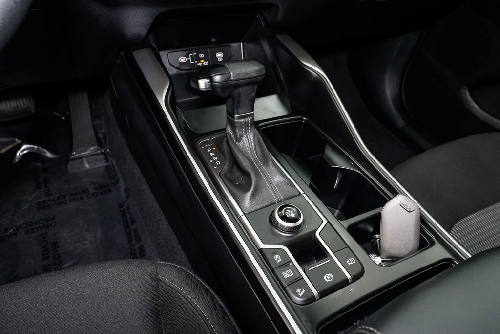 Certified 2025 Kia Sorento LX image 20