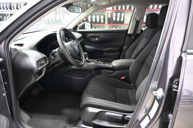 Used 2023 Honda HR-V LX image 10
