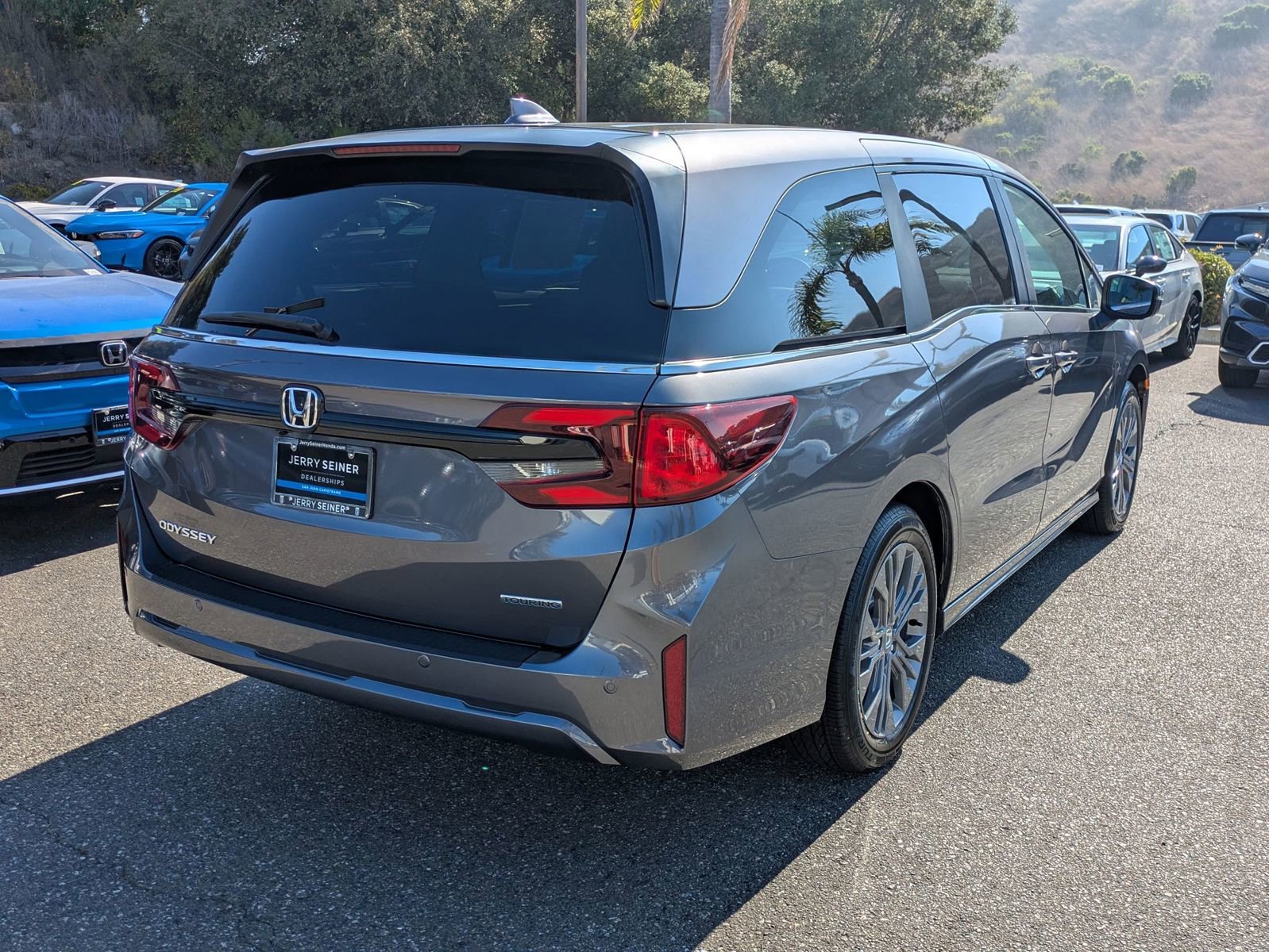 New 2026 Honda Odyssey Touring image 5