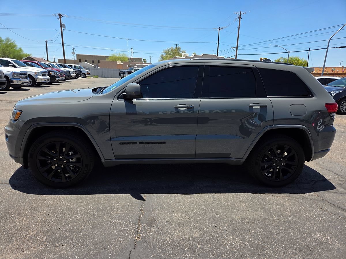 Used 2020 Jeep Grand Cherokee Altitude RWD image 21