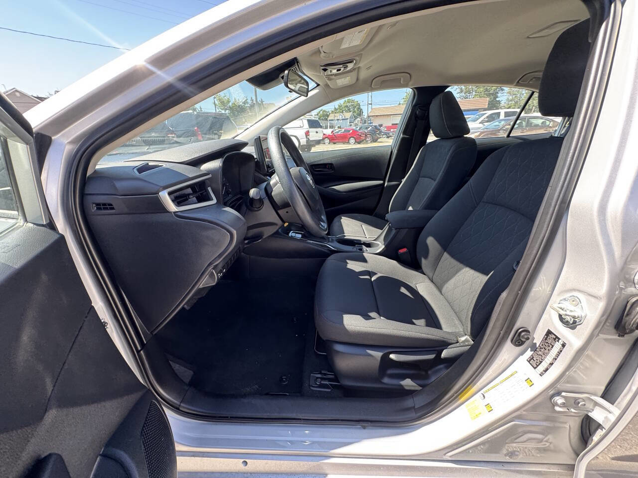Used 2023 Toyota Corolla LE image 26