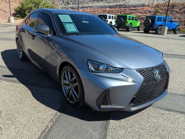 Used 2019 Lexus IS 300 image 3
