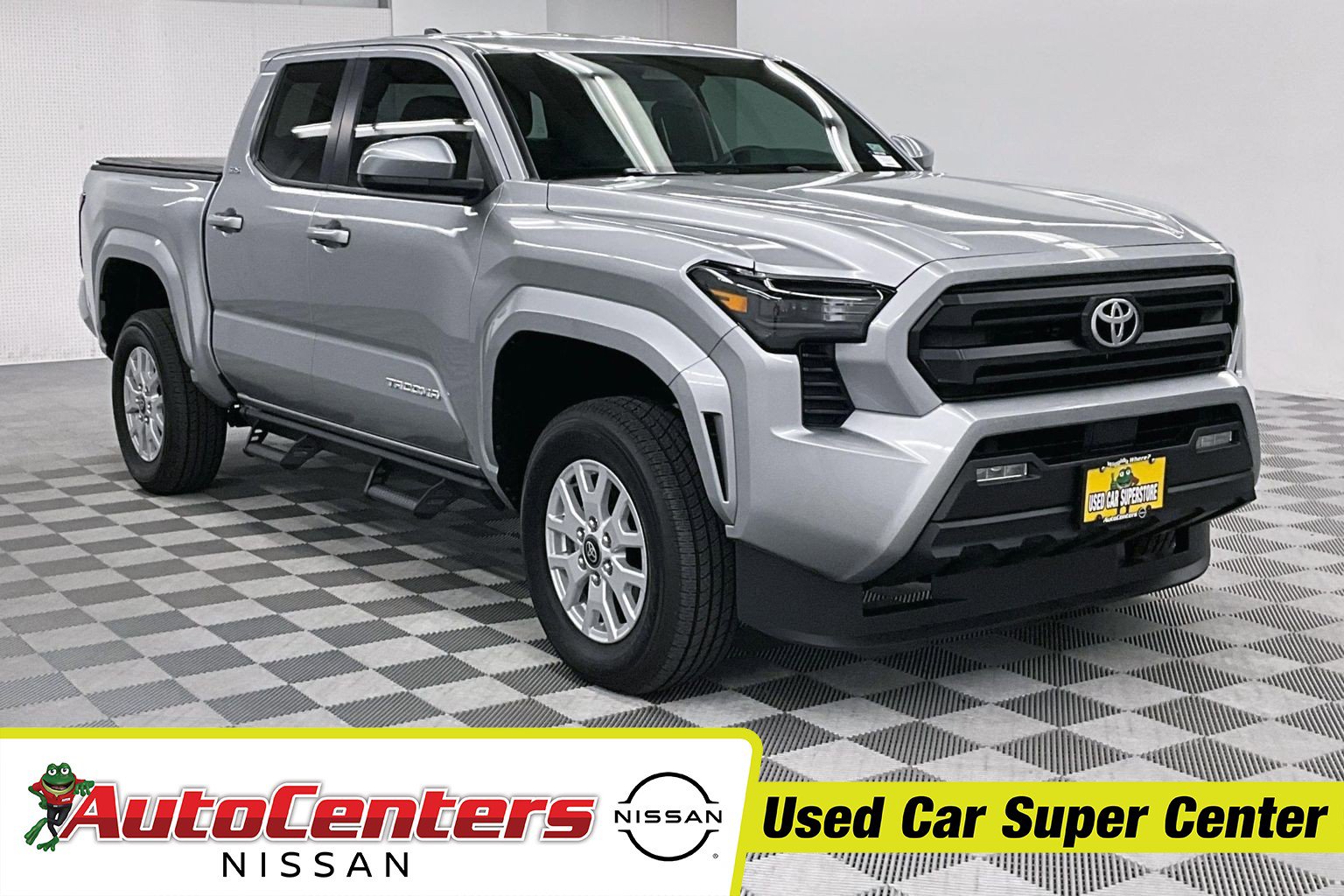 Used 2025 Toyota Tacoma SR5