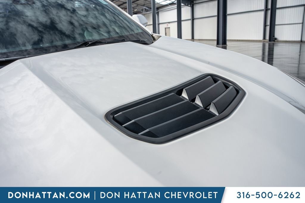 Used 2019 Chevrolet Camaro SS image 38