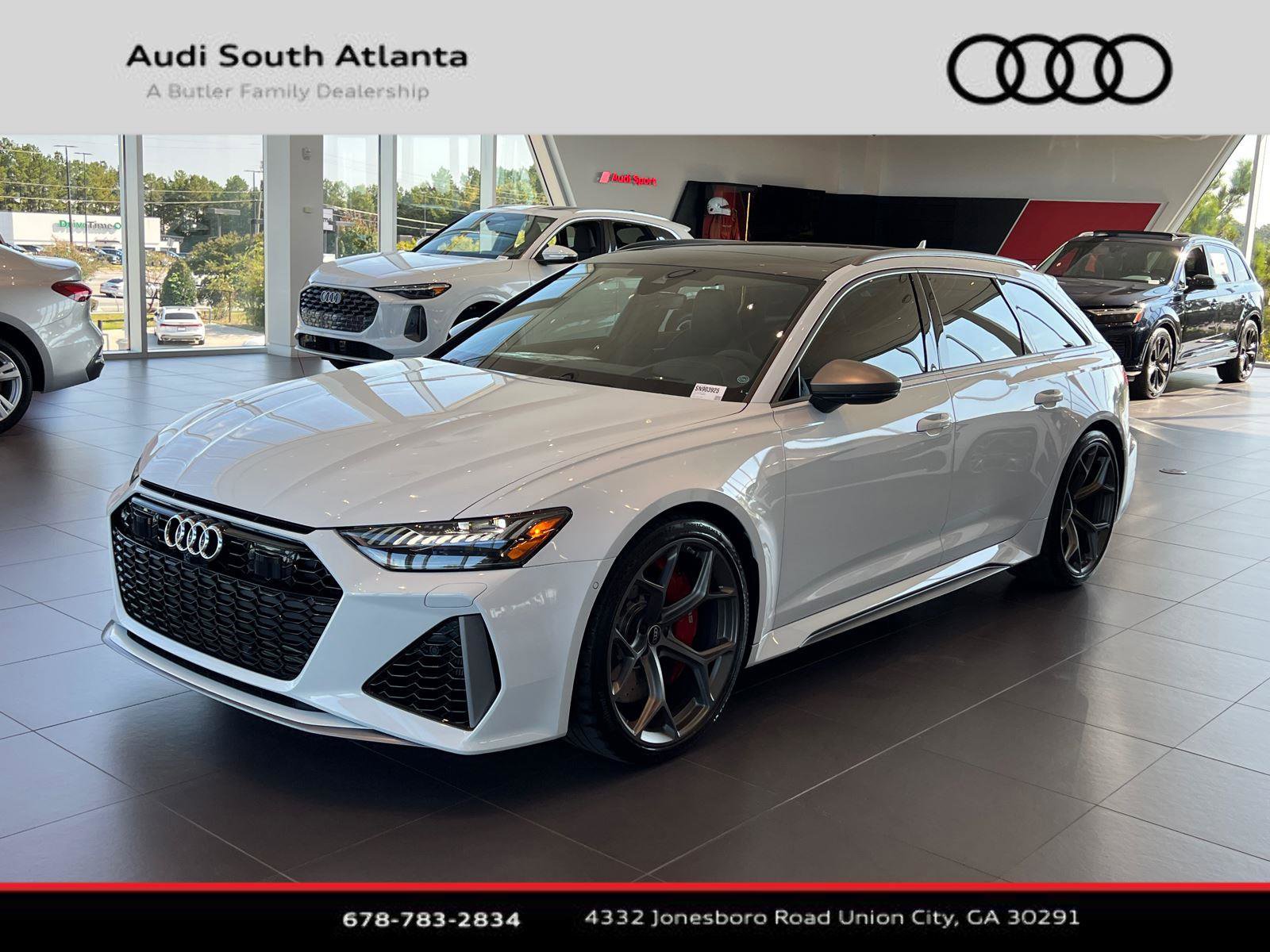 New 2025 Audi RS 6 performance image 1