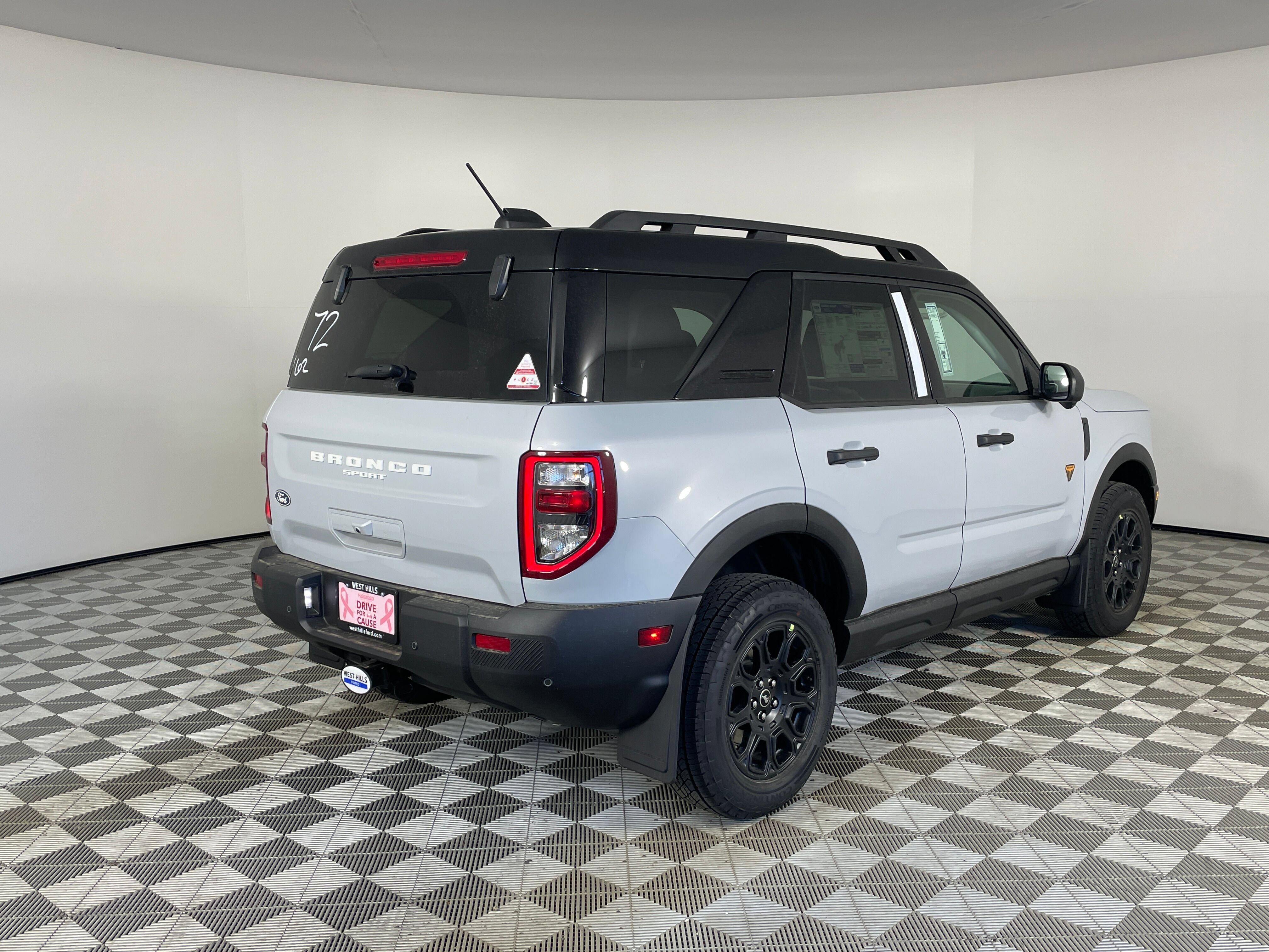 New 2026 Ford Bronco Sport Badlands w/ Badlands Tech Package AWD/4WD image 14