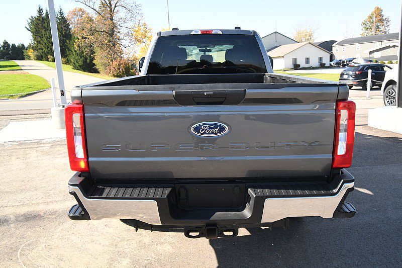Used 2026 Ford F250 XLT AWD/4WD image 6