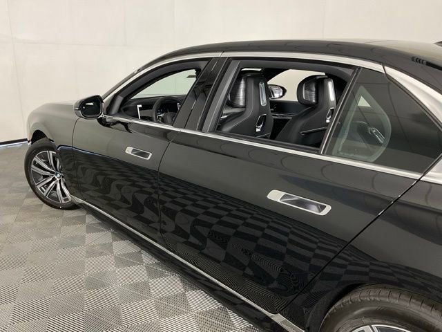 Used 2024 BMW i7 eDrive50 RWD image 37