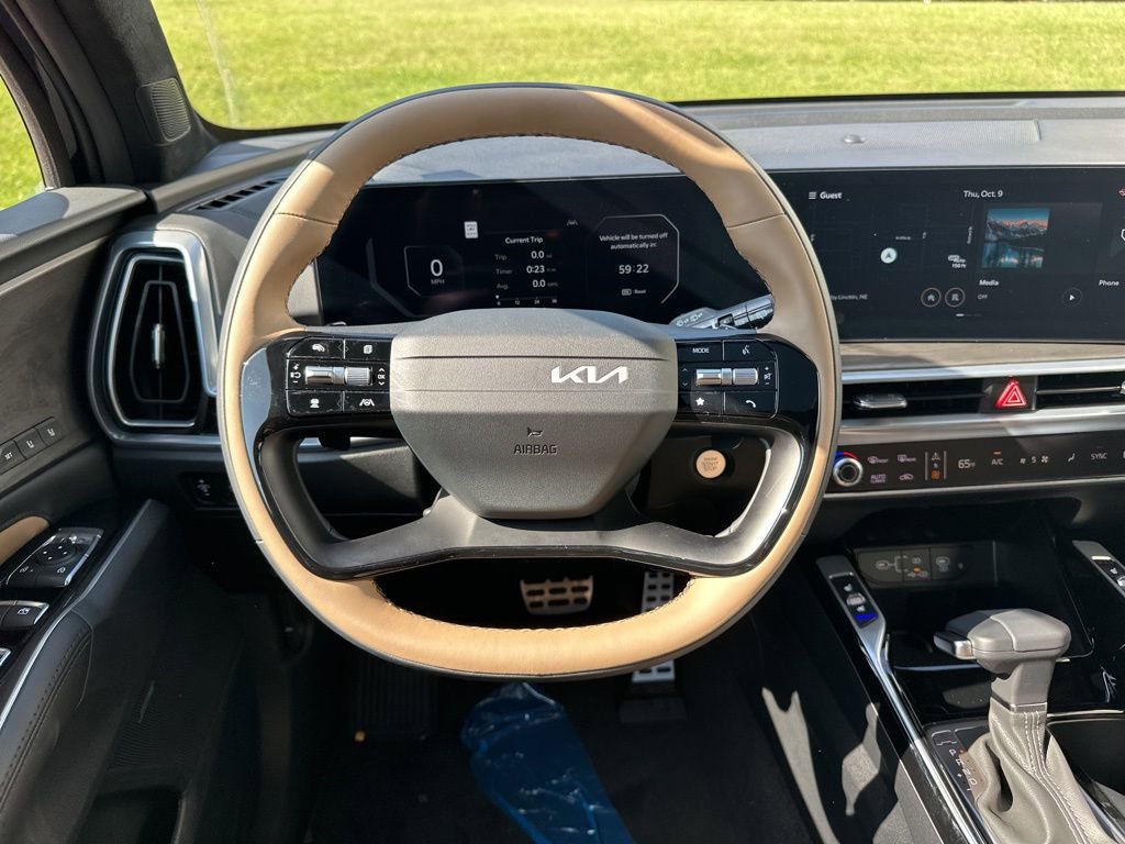 New 2026 Kia Sorento SX Prestige w/ Olive Brown Leather Package image 12