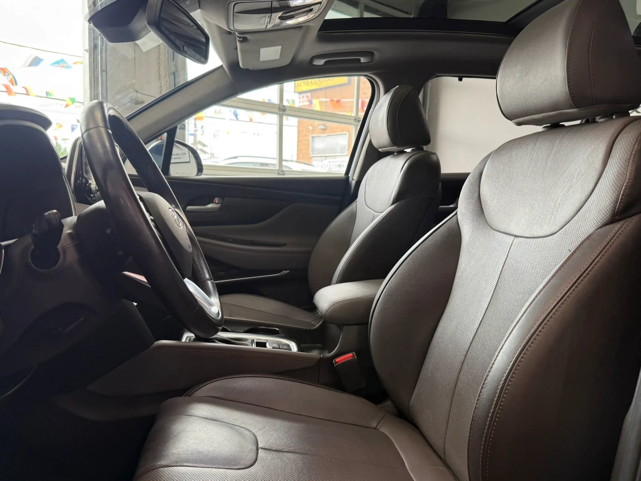 Used 2019 Hyundai Santa Fe AWD w/ Cargo Package image 8