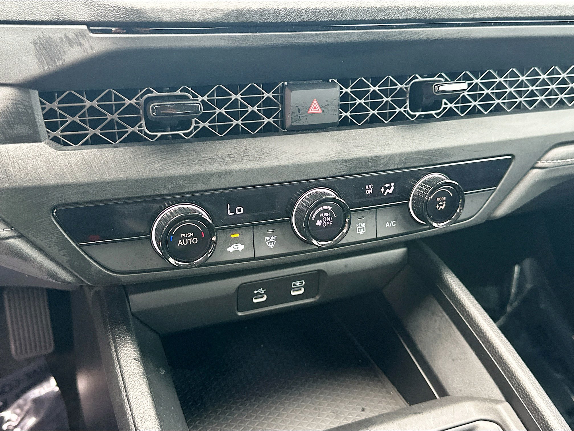 Used 2023 Honda Accord LX image 14